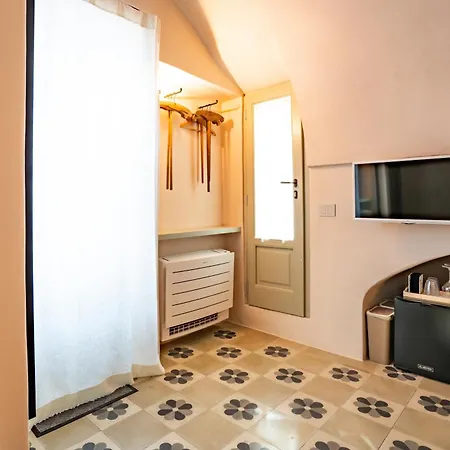 Viola Charming House Polignano Apartament *