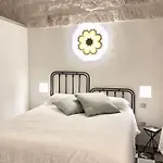 Viola Charming House Polignano Apartament *