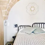 Viola Charming House Polignano Apartament *