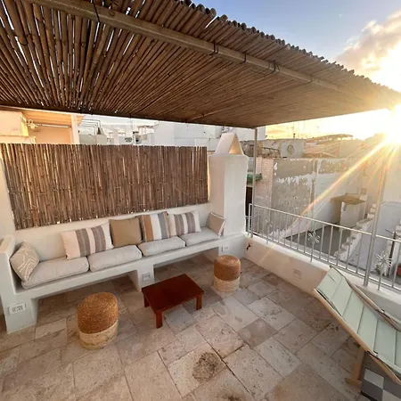 Viola Charming House Polignano * ポリニャーノ・ア・マーレ