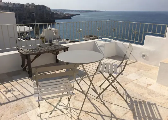 アパート Viola Charming House Polignano ポリニャーノ・ア・マーレ